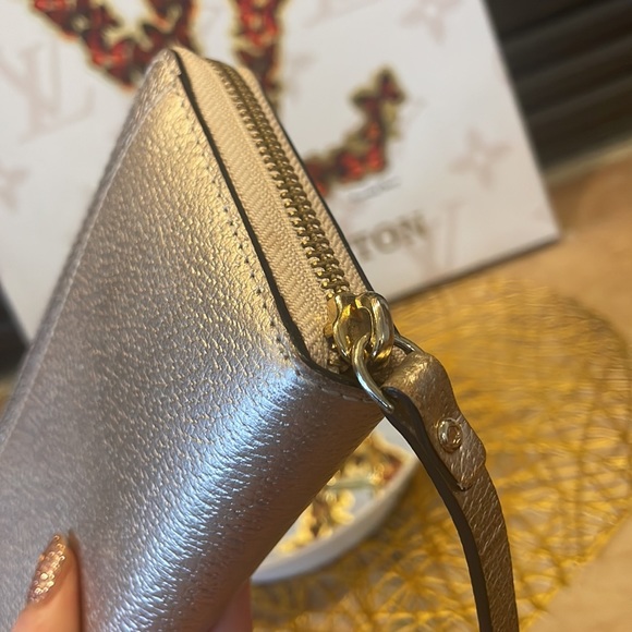 Kate Spade Metallic Zippy Wallet - Picture 9 of 13